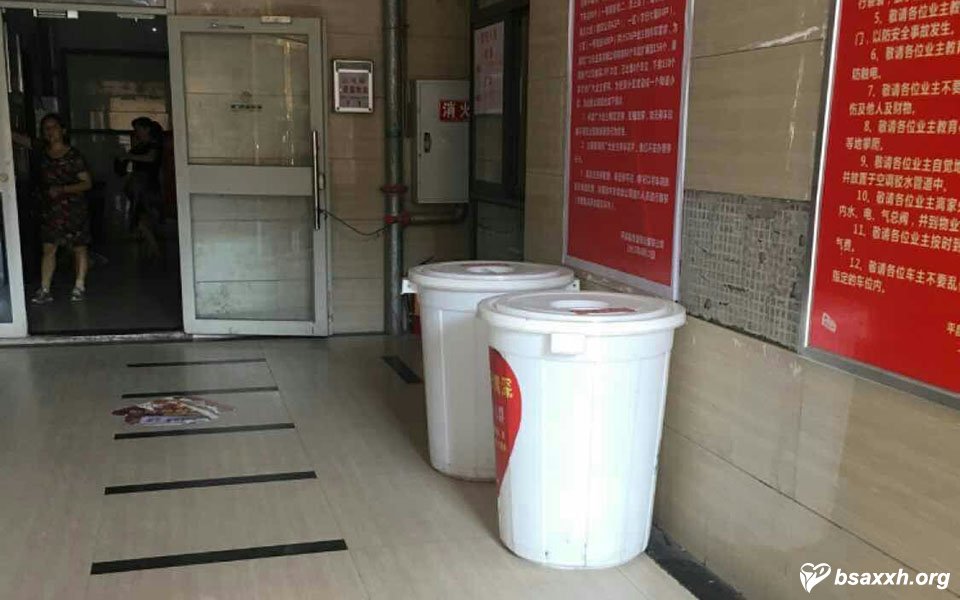 衣暖人心,旧衣捐赠 -bet365怎么设置中文旧衣收集活动正式启动